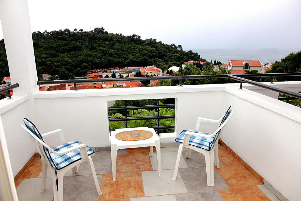 Apartmani Jovanovic Petrovac Habitación foto