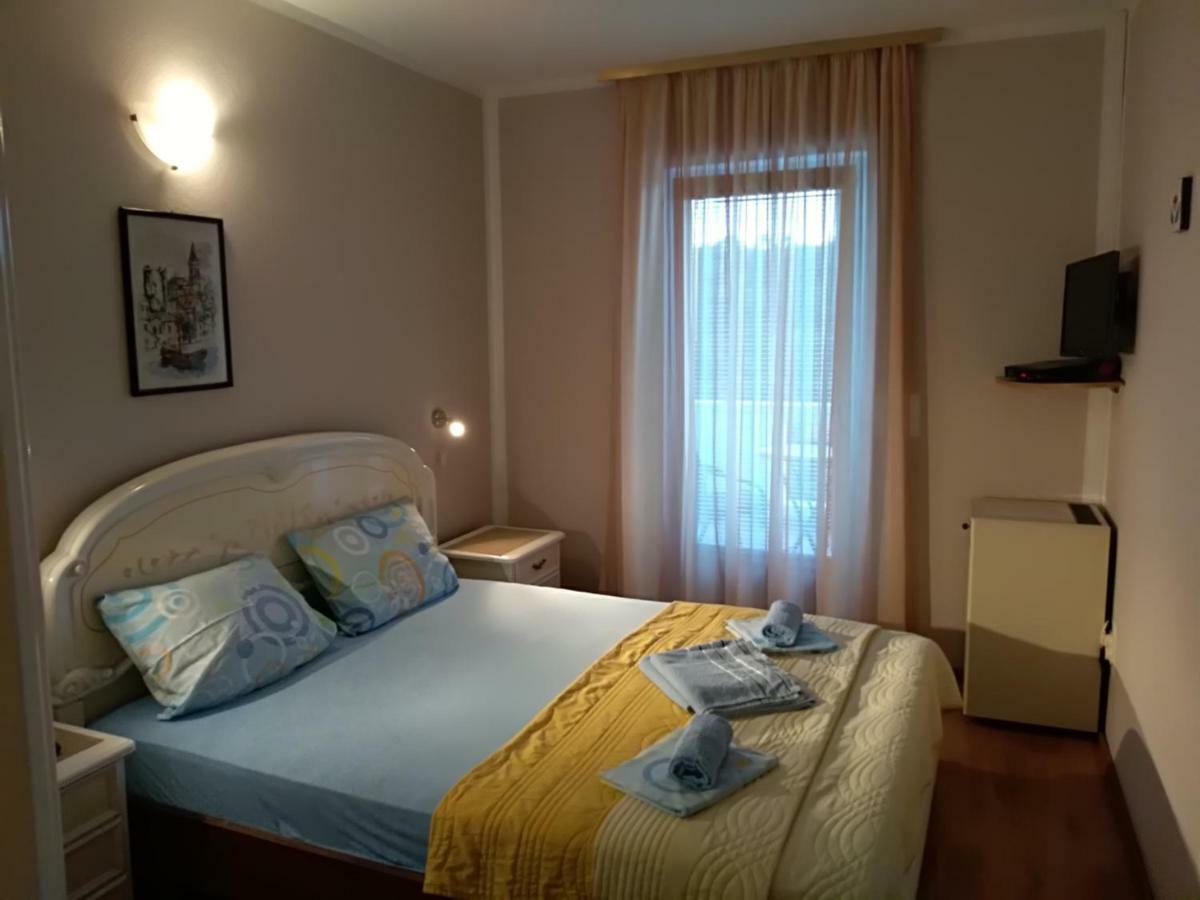 Apartmani Jovanovic Petrovac Exterior foto